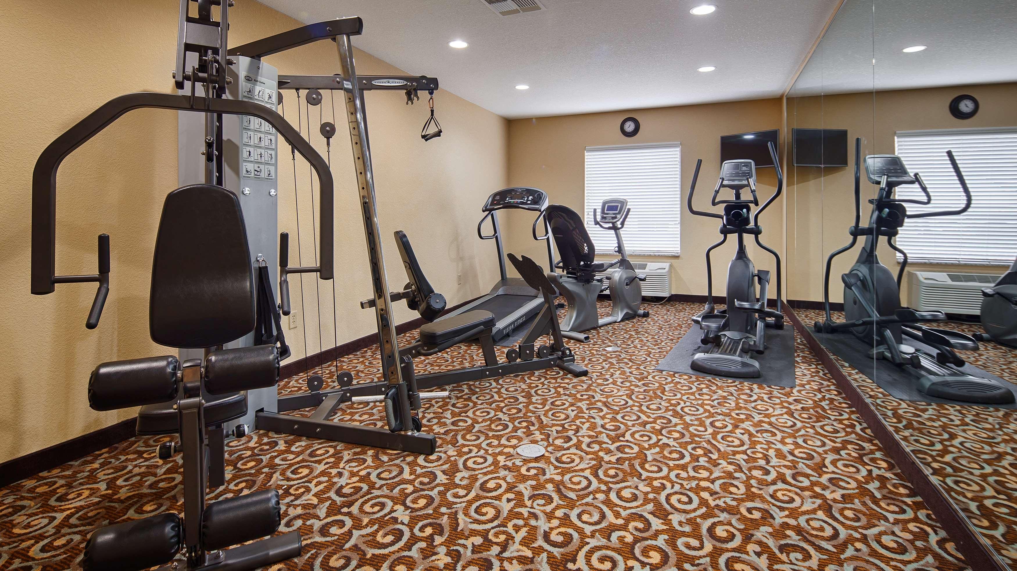 Best Western Bastrop Pines Inn Екстериор снимка