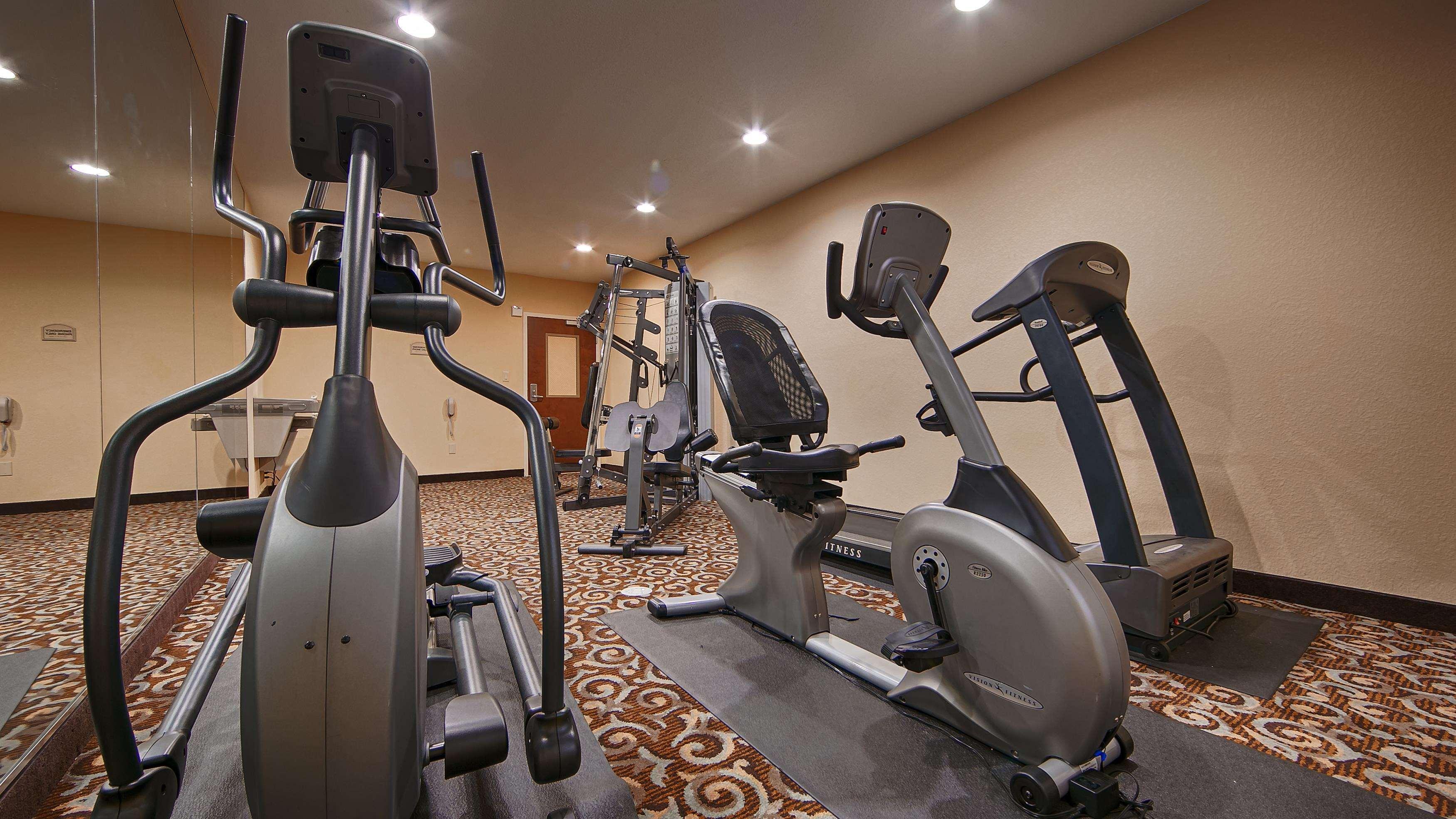 Best Western Bastrop Pines Inn Екстериор снимка