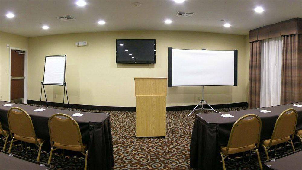 Best Western Bastrop Pines Inn Екстериор снимка
