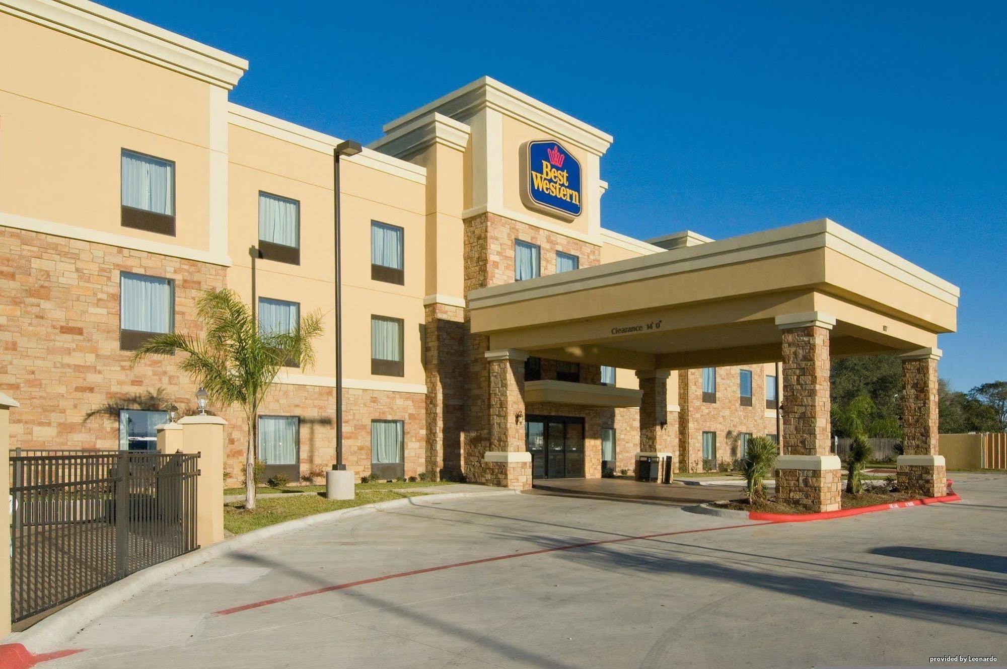 Best Western Bastrop Pines Inn Екстериор снимка